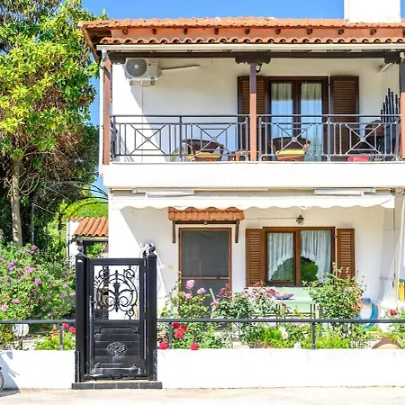 בית נופש Aelia Seaside Maisonette *