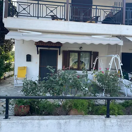 Aelia Seaside Maisonette 別荘 ネオイ・エピヴァタイ