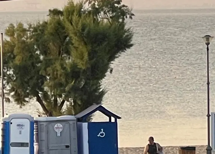 Aelia Seaside Maisonette Néoi Epivátai